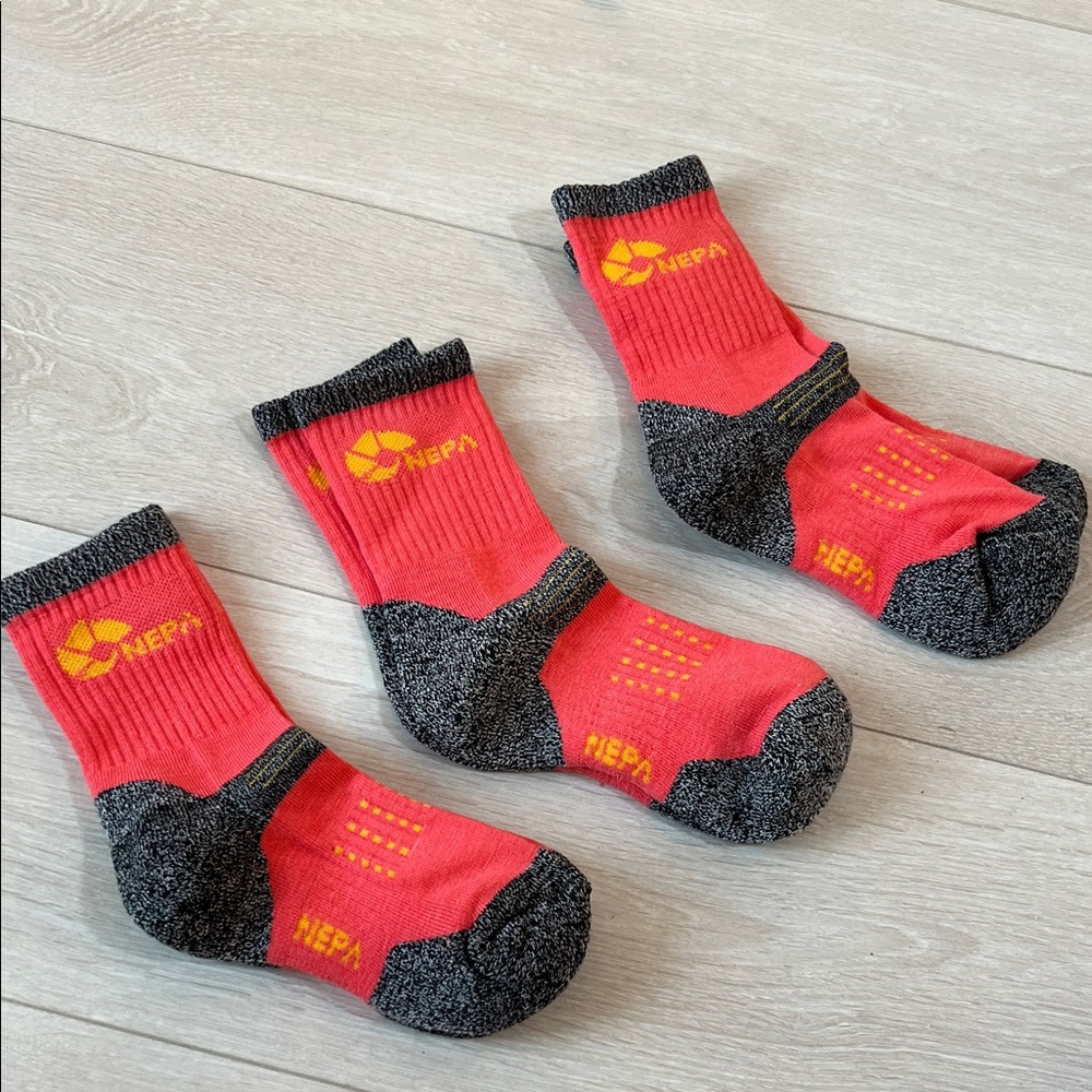 Women's hiking Socks - Red and Gray